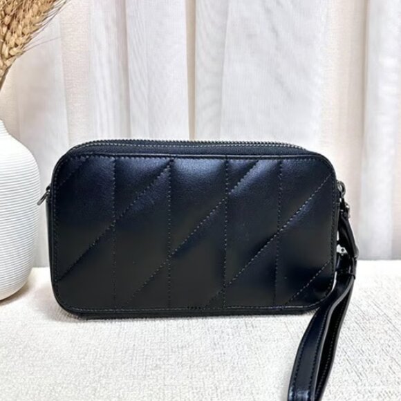 Kira Crossbody Bag With Pillow Quilting - Picture 4 of 4